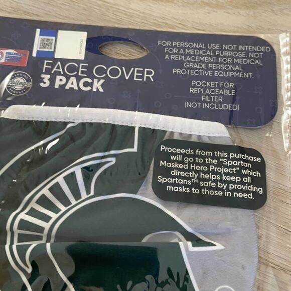 MICHIGAN STATE SPARTANS Adult 3-Pack Face Masks - Picture 2 of 3